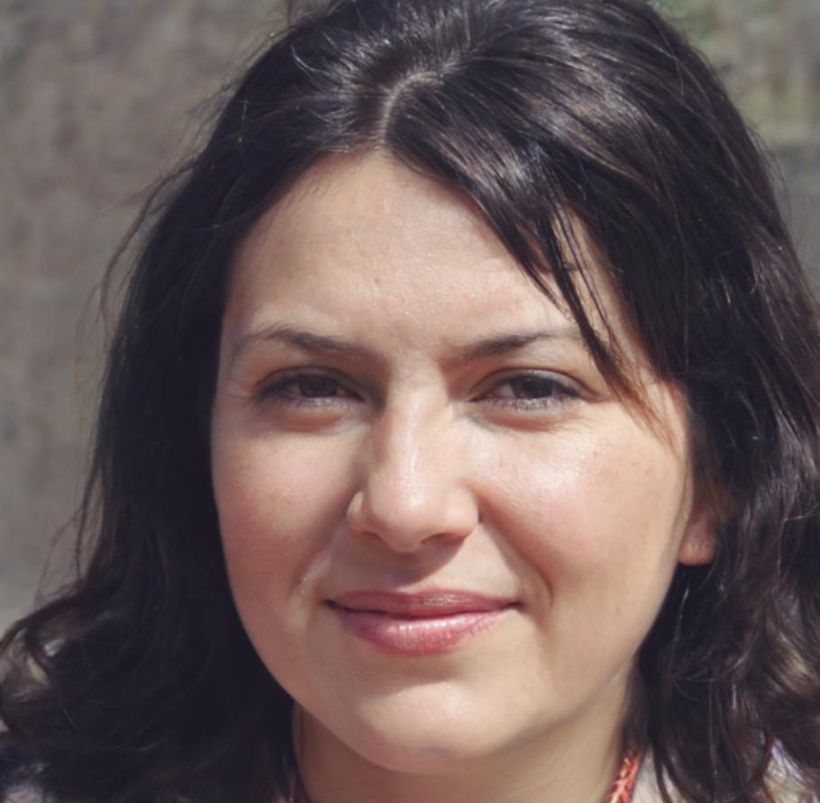 Retrato de Esperanza Barquín, especialista en análisis técnico
